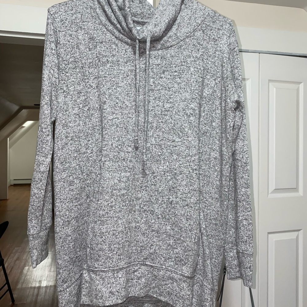 Light weight sweatshirt